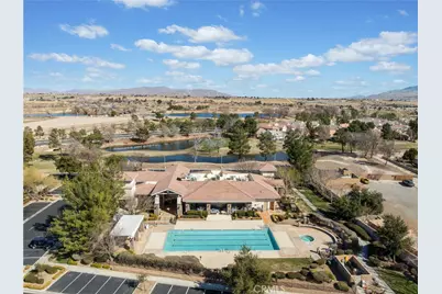 19330 Galloping Hill, Apple Valley, CA 92308 - Photo 35