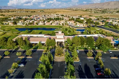 19330 Galloping Hill, Apple Valley, CA 92308 - Photo 37