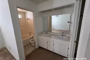 15501 Via Bahia St, Hesperia, CA 92345 - Photo 13