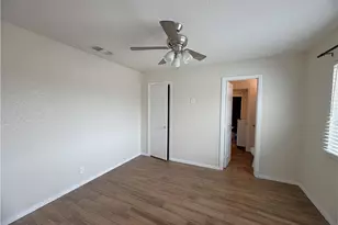 909 Las Amigas Dr, Barstow, CA 92311 - Photo 3