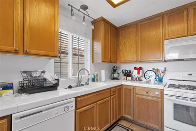 19031 Pamela Lane, Apple Valley, CA 92308 - Photo 15