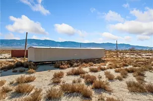 37023 Rabbit Springs Rd, Lucerne Valley, CA 92356 - Photo 3