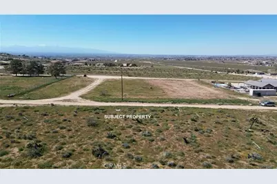 10233 Cerra Vista Street, Apple Valley, CA 92308 - Photo 3