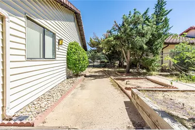 7040 Kenyon Avenue, Hesperia, CA 92345 - Photo 63