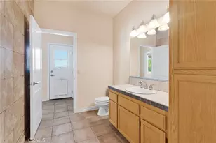 7091 Coriander, Oak Hills, CA 92344 - Photo 25