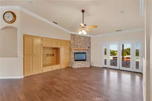 7091 Coriander, Oak Hills, CA 92344 - Photo 15