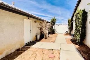 17389 Central Rd, Apple Valley, CA 92307 - Photo 23