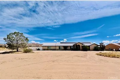17389 Central Road, Apple Valley, CA 92307 - Photo 11
