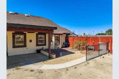 13889 Olathe Road, Apple Valley, CA 92307 - Photo 7