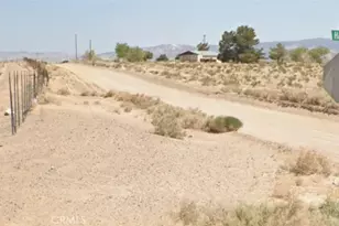 1 Mountain View Rd, Newberry Springs, CA 92365 - Photo 1