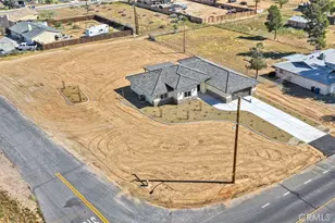 21960 Ramona, Apple Valley, CA 92307 - Photo 57