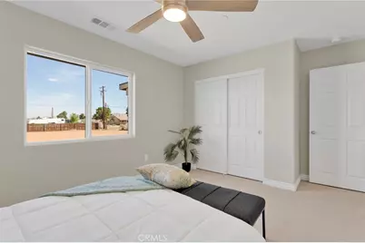 21960 Ramona, Apple Valley, CA 92307 - Photo 45