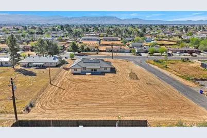 21960 Ramona, Apple Valley, CA 92307 - Photo 61