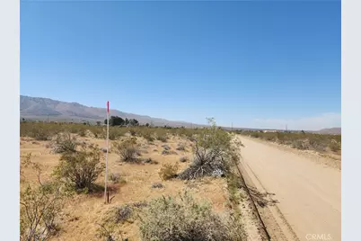 30600 Morningside Street, Lucerne Valley, CA 92356 - Photo 7
