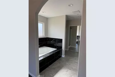 17796 Valencia Street, Hesperia, CA 92345 - Photo 15