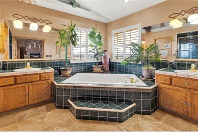 17662 Ridge View Court, Apple Valley, CA 92307 - Photo 53