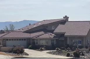 17662 Ridgeview Ct, Apple Valley, CA 92307 - Photo 1