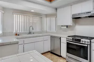 15155 Apache, Apple Valley, CA 92307 - Photo 9