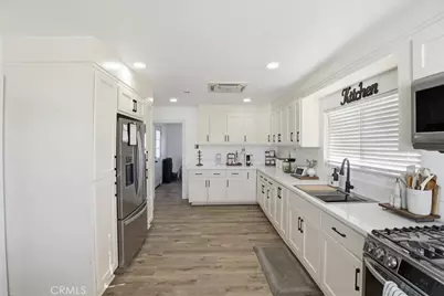 1163 Smith, Adelanto, CA 92301 - Photo 9