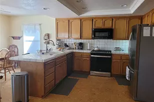 23677 Cahuilla, Apple Valley, CA 92307 - Photo 11