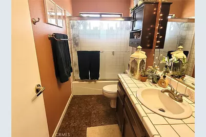 23677 Cahuilla, Apple Valley, CA 92307 - Photo 17