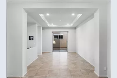 19255 Castana Street, Apple Valley, CA 92308 - Photo 9