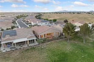 19255 Castana St, Apple Valley, CA 92308 - Photo 7