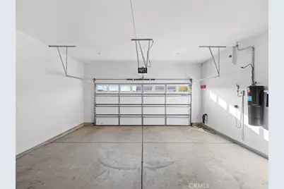 19255 Castana Street, Apple Valley, CA 92308 - Photo 13