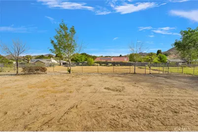 19140 Lenca Road, Apple Valley, CA 92307 - Photo 47