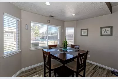 15430 Sitting Bull Street, Victorville, CA 92395 - Photo 7