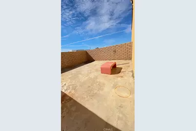 13600 Quinnault, Apple Valley, CA 92308 - Photo 3