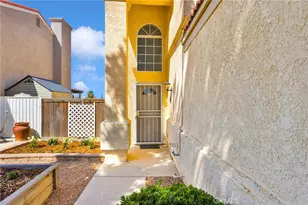 13620 Glengarry Dr, Victorville, CA 92392 - Photo 43