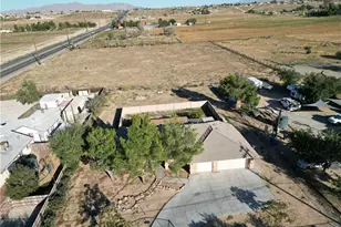 12033 Locust, Apple Valley, CA 92308 - Photo 3