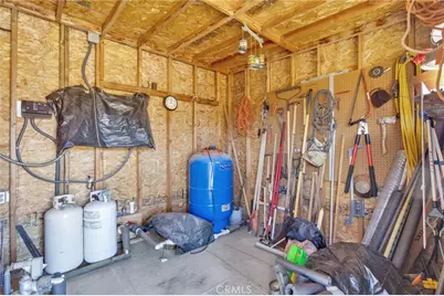 31542 Spinel, Lucerne Valley, CA 92356 - Photo 27