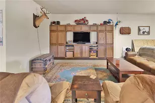 31542 Spinel, Lucerne Valley, CA 92356 - Photo 9