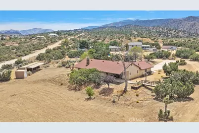 8970 Silver Rock, Pinon Hills, CA 92372 - Photo 47