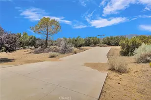 8970 Silver Rock, Pinon Hills, CA 92372 - Photo 29
