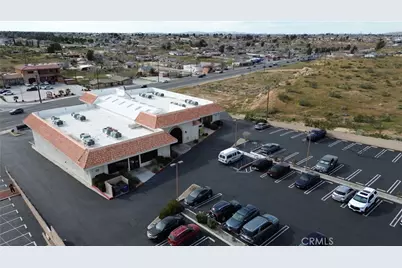 14075 Hesperia, Victorville, CA 92395 - Photo 9