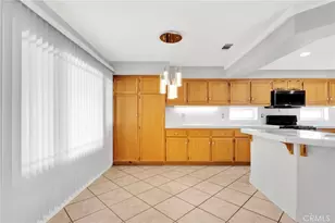 14828 Ladybird Ln, Victorville, CA 92394 - Photo 11