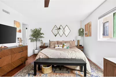 907 E Ocean Boulevard, Long Beach, CA 90802 - Photo 27