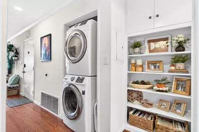 907 E Ocean Boulevard, Long Beach, CA 90802 - Photo 43