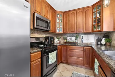 907 E Ocean Boulevard, Long Beach, CA 90802 - Photo 11