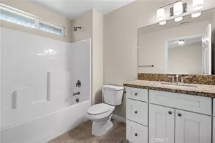 15056 Coalinga, Victorville, CA 92392 - Photo 31