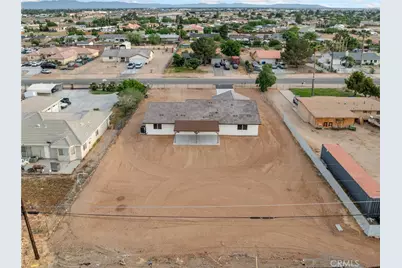 15056 Coalinga, Victorville, CA 92392 - Photo 5