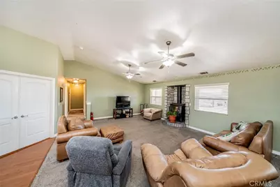 10636 Larch, Oak Hills, CA 92344 - Photo 11