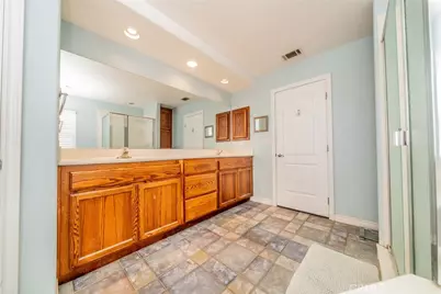 10636 Larch, Oak Hills, CA 92344 - Photo 27