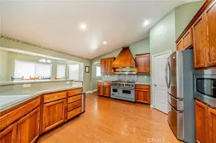 10636 Larch, Oak Hills, CA 92344 - Photo 15