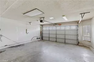 13645 Agate Way, Victorville, CA 92392 - Photo 23