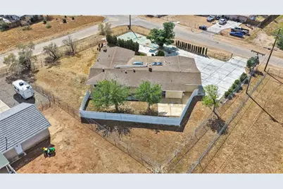 21008 South Road, Apple Valley, CA 92307 - Photo 45