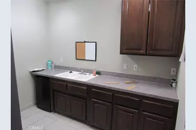 15980 Bear Valley Rd, Victor Valley, CA 92395 - Photo 13